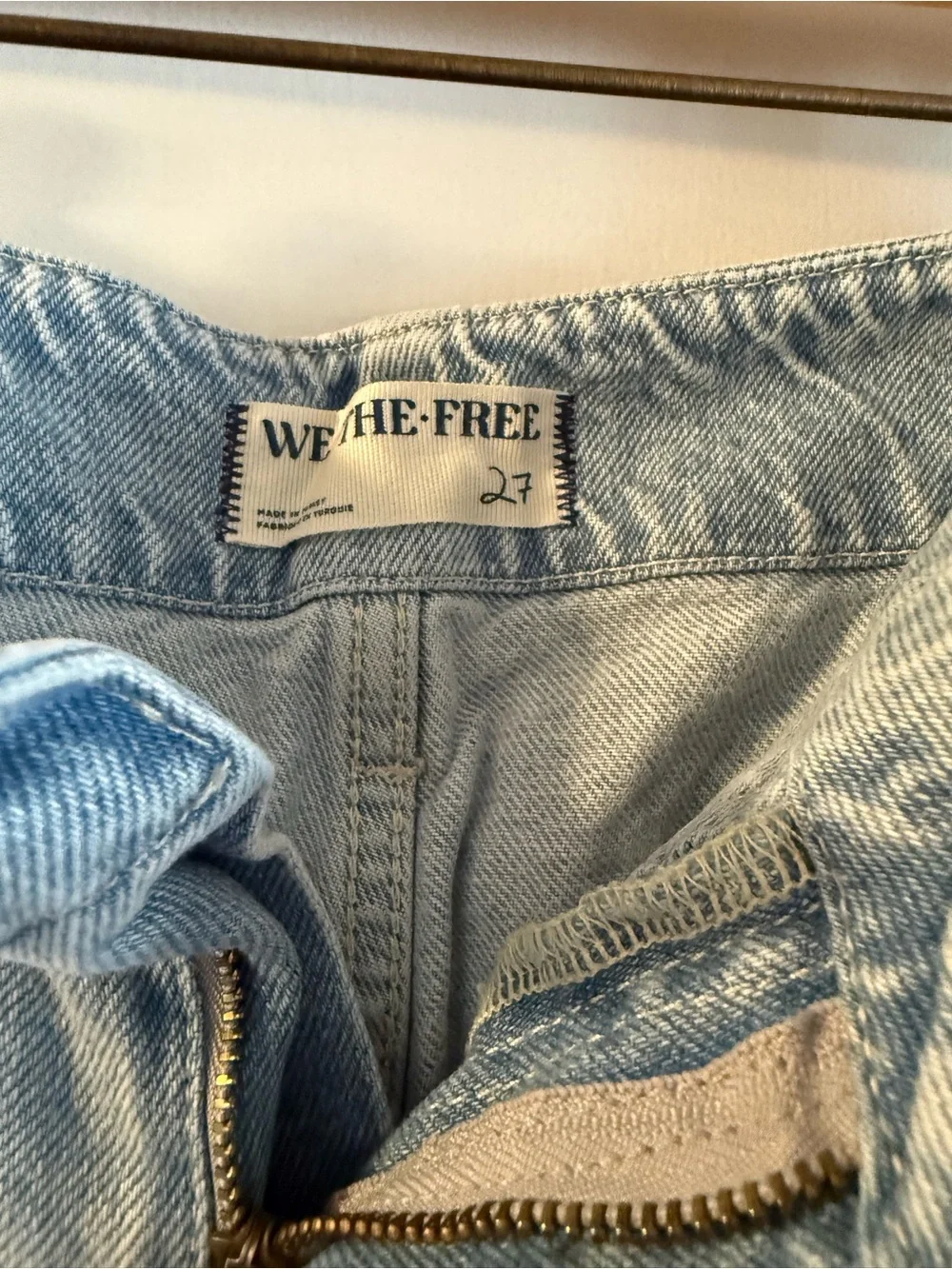 Like new Free People We the Free Cuffed Palmer Baggy Jean - Picture 3 of 4